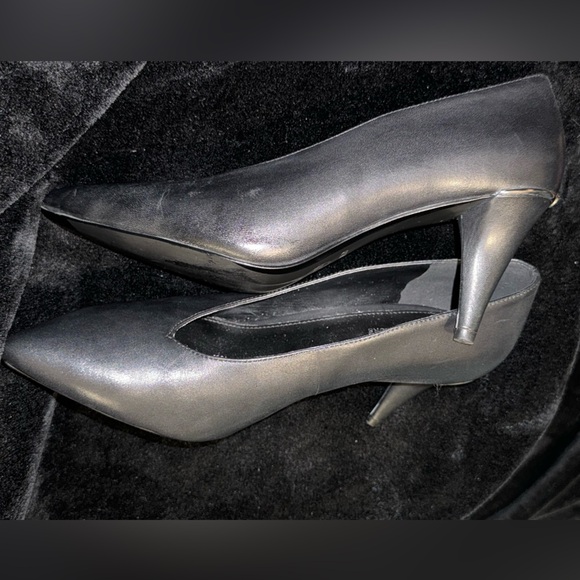 Michael Kors Women's Heeled Shoes Size 6 1/2 M - Picture 11 of 11